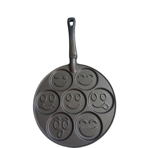 NORDIC WARE Smiley Face Pancake Pan Heavy Cast Aluminum nonstick , 7 faces - Picture 1 of 3